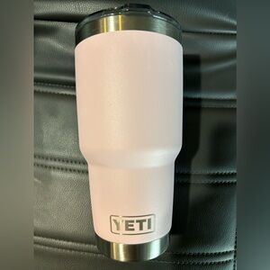 Yeti ice pink (Beautiful color - retired - rare)